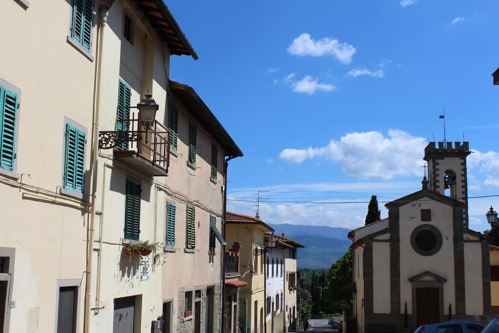 La Fiera Vecchia Apartments Meleto Buitenkant foto